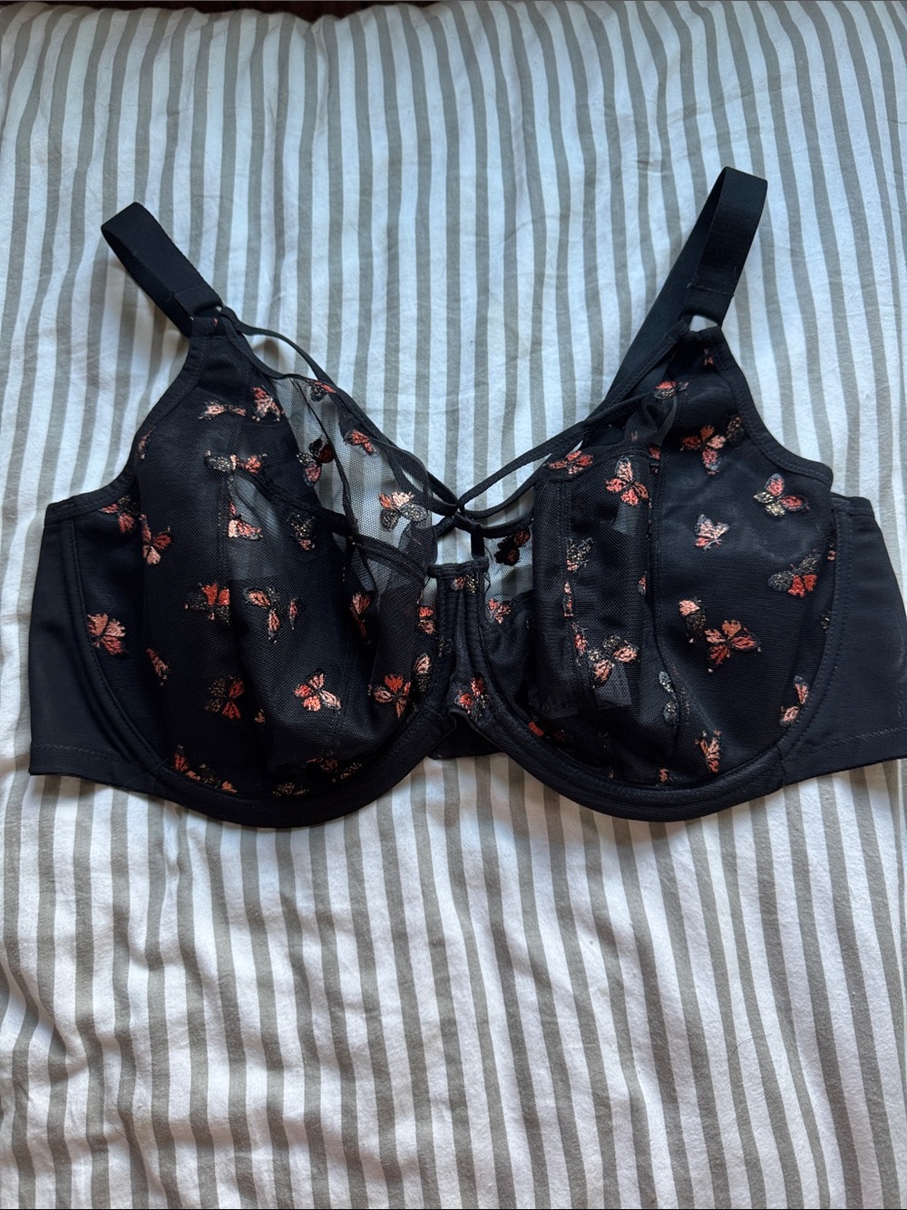 Black Butterfly Lace Underwire Bra with Red Accents